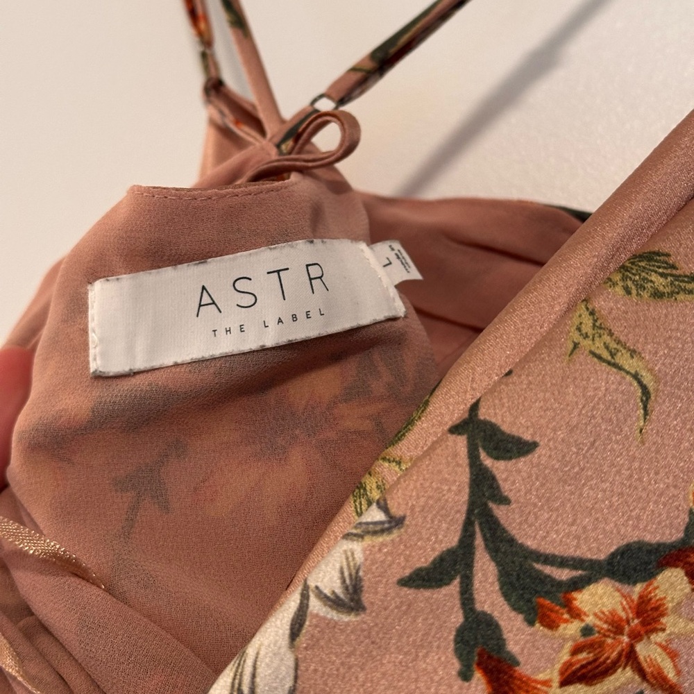 NWOT ASTR the Label Cowl Neck Midi Dress - Dark Blush Floral - Large - Picture 11 of 11